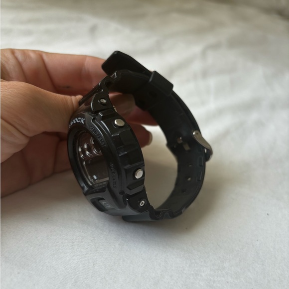 Casio G-Shock Watch - Picture 3 of 3